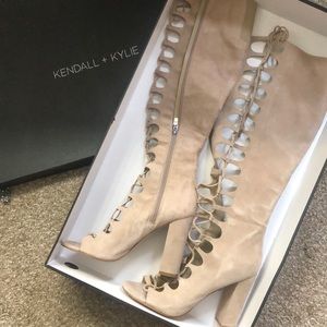 KENDALL AND KYLIE EMMA SHOE